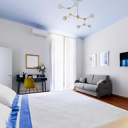 Tarsia 42 Suites Napoli Εξωτερικό φωτογραφία